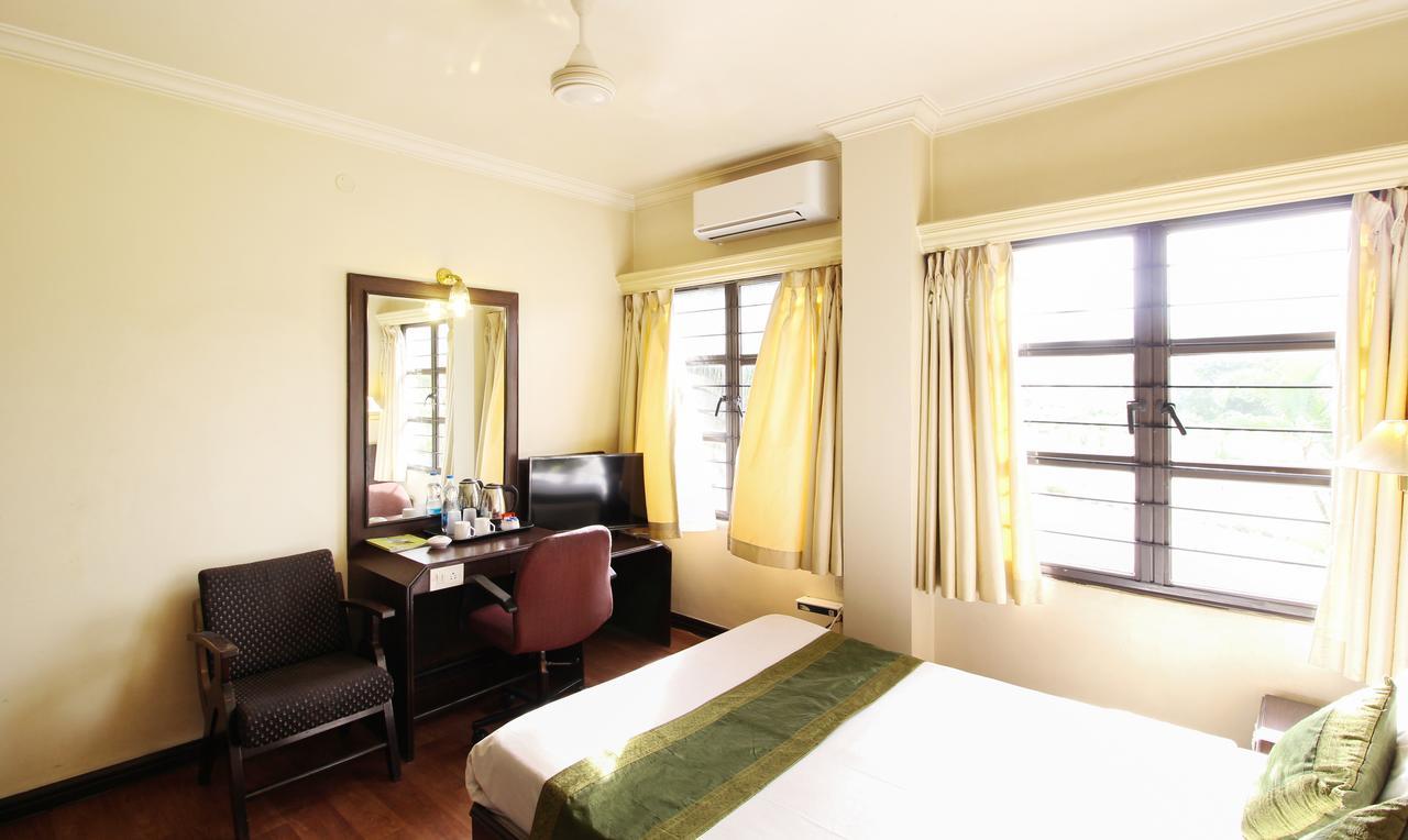 Treebo Trend Royal Inn Mysore Exterior foto