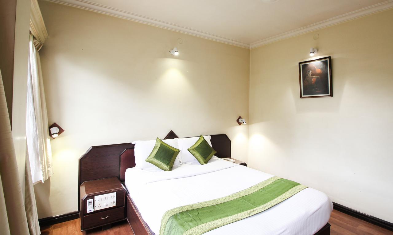 Treebo Trend Royal Inn Mysore Exterior foto