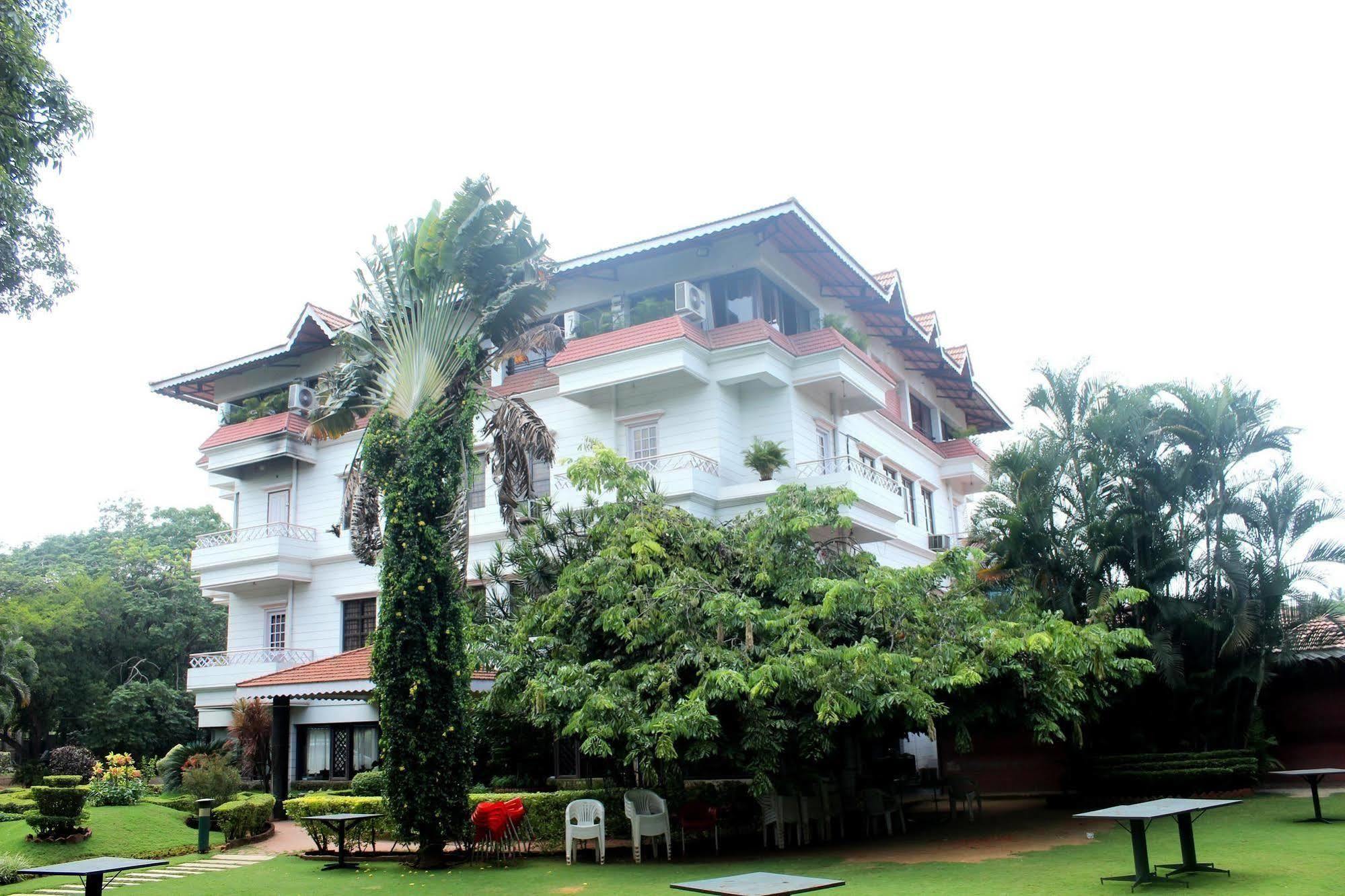 Treebo Trend Royal Inn Mysore Exterior foto
